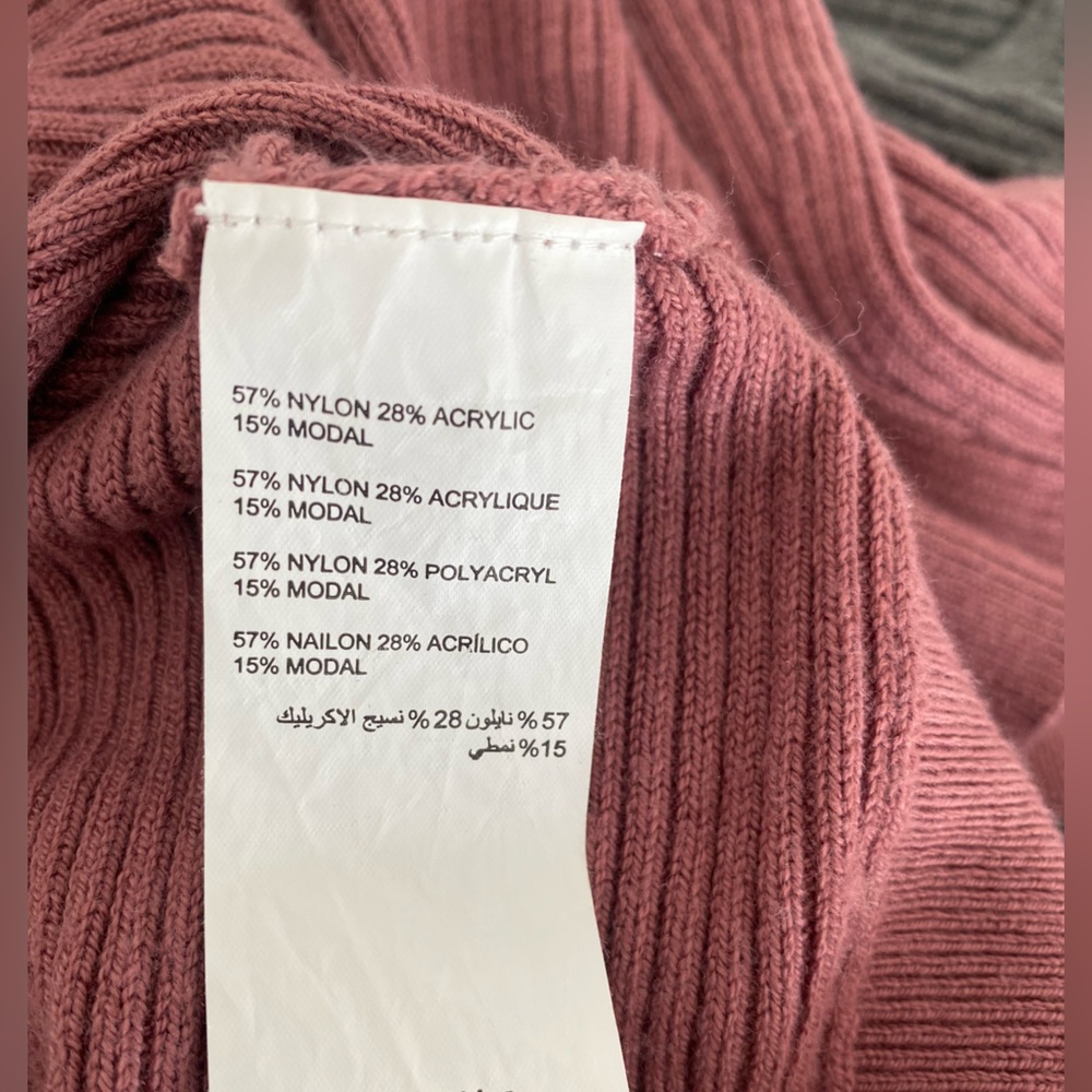 Cozy Ribbed Knit Maternity Sweaters - Picture 4 of 4
